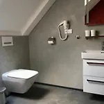 شقة U Tri Bratru